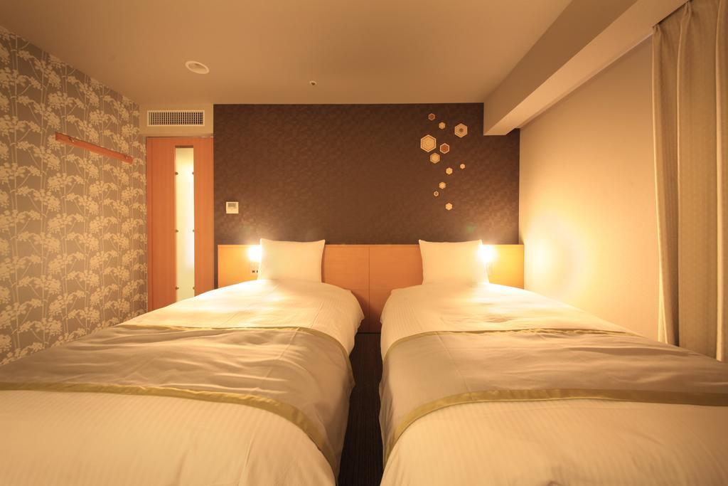 Richmond Hotel Sapporo Ekimae Bagian luar foto