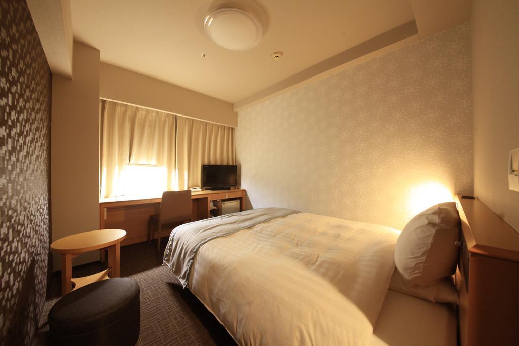 Richmond Hotel Sapporo Ekimae Bagian luar foto